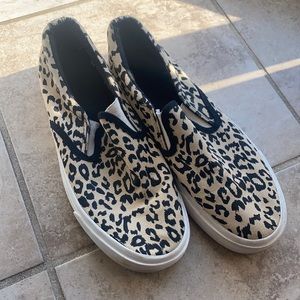 Cheetah print slip on shoes